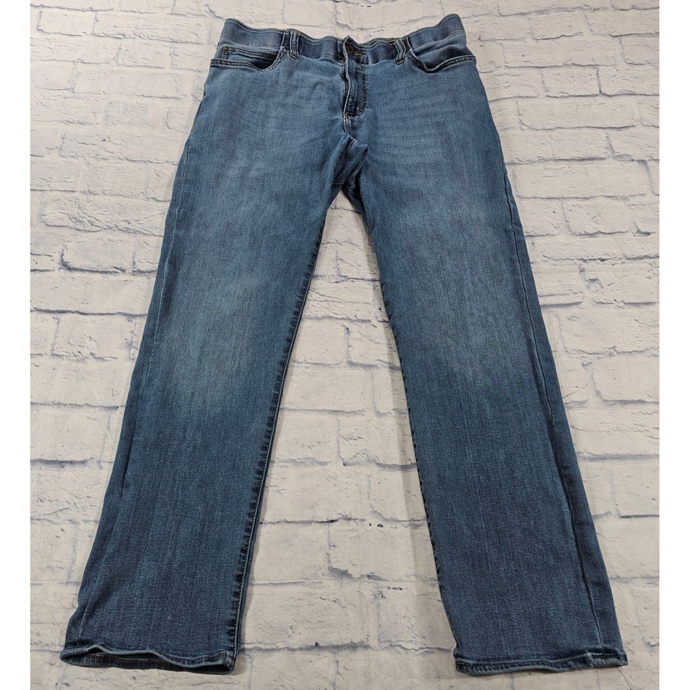 Lee Extreme Motion Jeans MENS 36x32 Blue Straight Leg Stretch Denim Casual